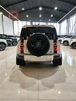 لاند ڕۆڤەر دیفێندەر